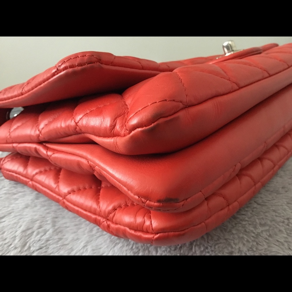 🔥 RED Chanel Maxi Flap Bag 🔥 - Picture 6 of 13